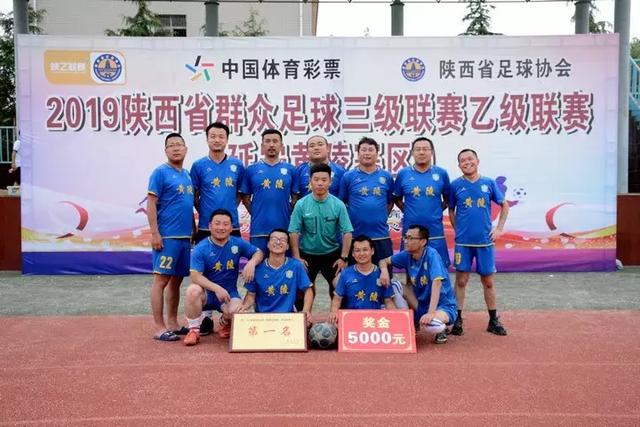 “通过乒乓球更好地了解中国”——美国青年参观乒博馆