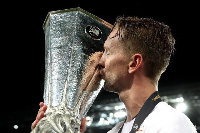 杨鸣：中国篮球的门面目前还得看女篮